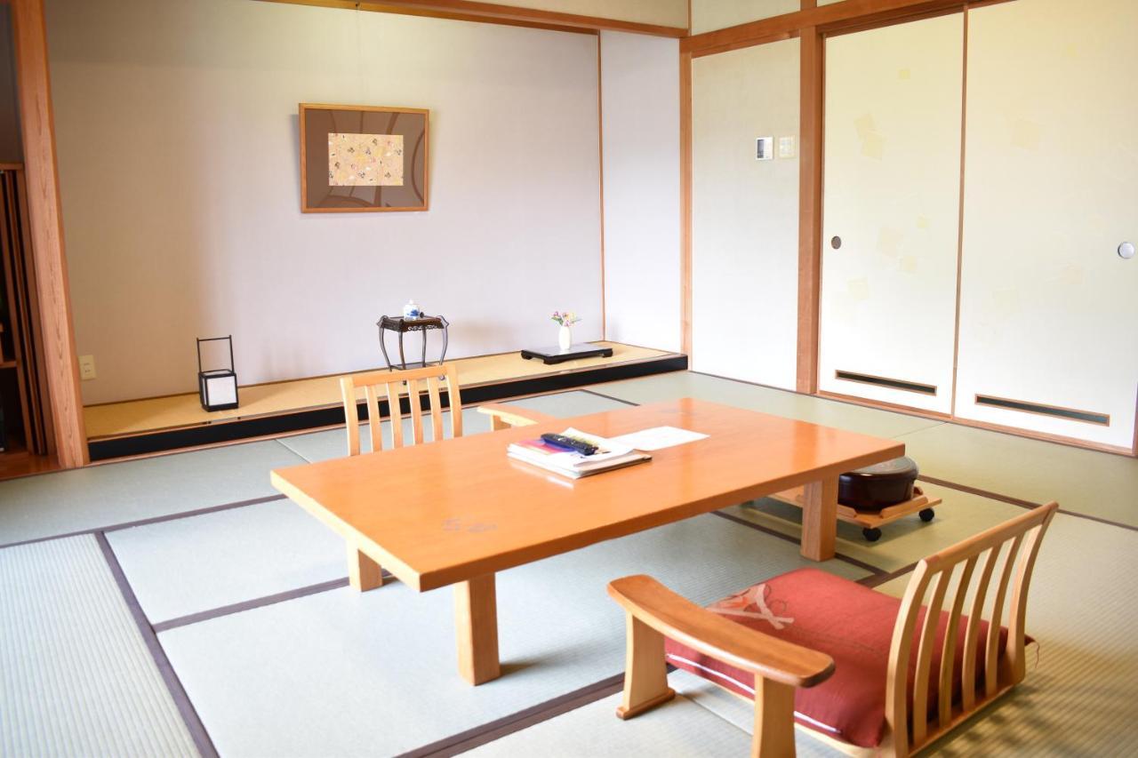 Yufuin Kotobuki Hananosho Eksteriør bilde