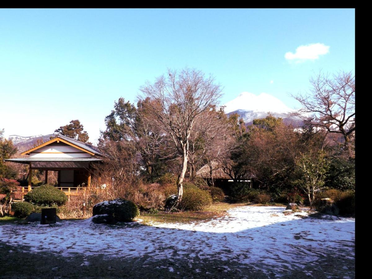 Yufuin Kotobuki Hananosho Eksteriør bilde